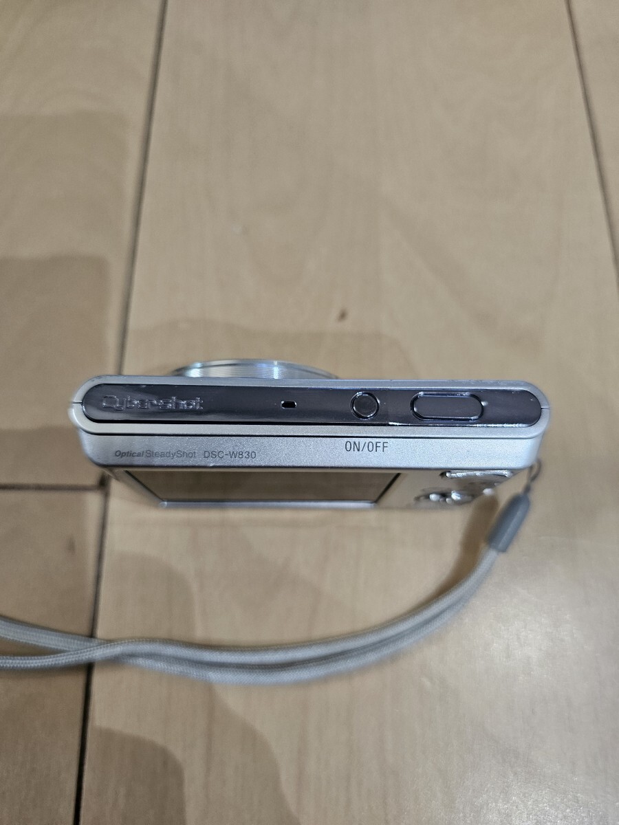 中古　SONY DSC-W830 コンパクトデジタルカメラ