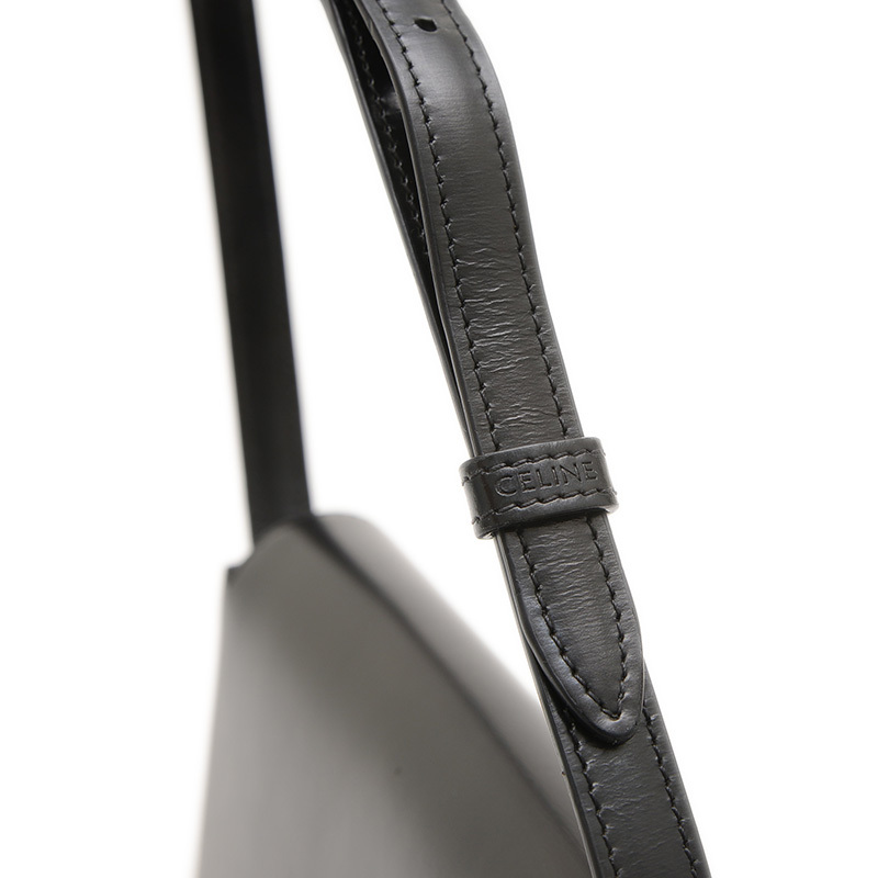 セリーヌ トリオンフ クロード ショルダーバッグ レザー ブラック 194143BF4