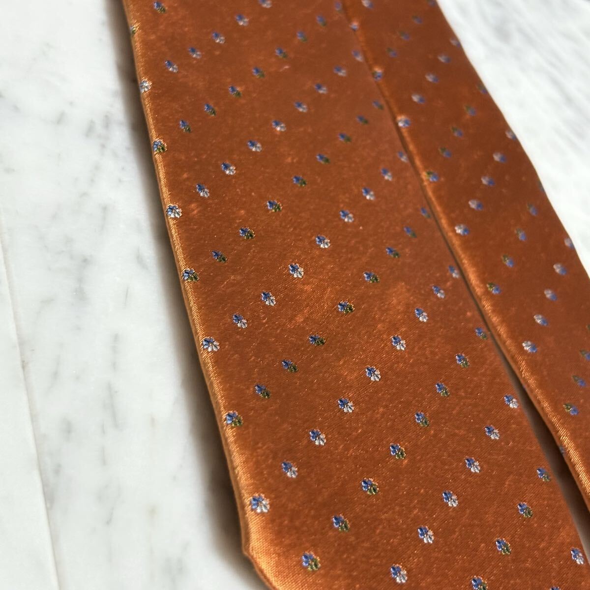 999円～ FAIRFAX ネクタイ オレンジ系 光沢 総柄 (R6)_画像3