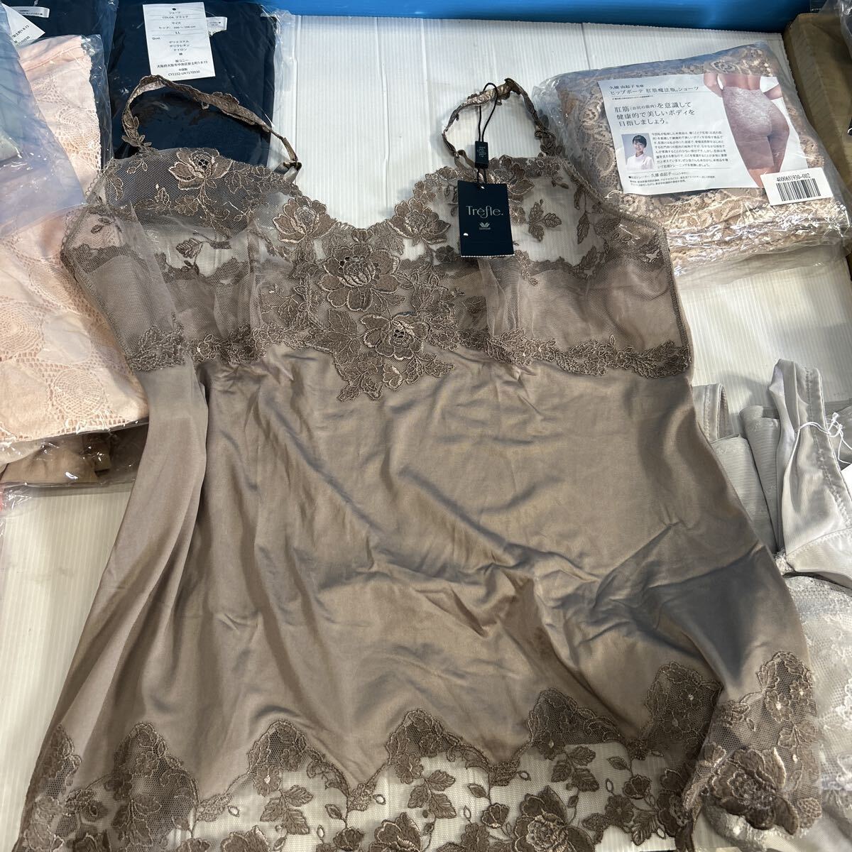 ショーツ インナー レース 下著　肌著　未使用品　大量まとサイズバラバラ　 保管品　骨盤スリムスパッツ　