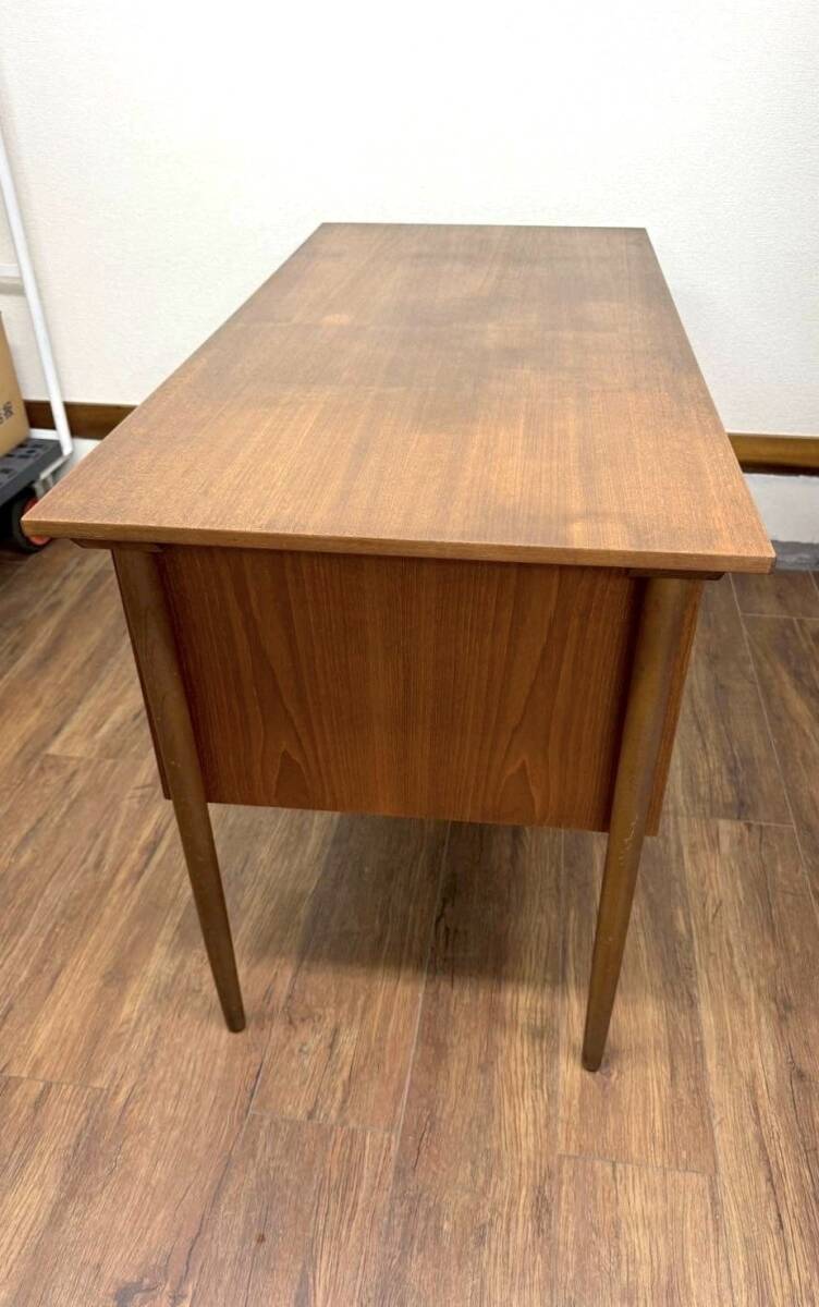 ○[デンマーク製 ミッドセンチュリー] Ejsing Mobelfabrik デスク 机 家具 北欧 ヴィンテージ 天然木 ビンテージ モダン 書斎 引き出し6個_画像7