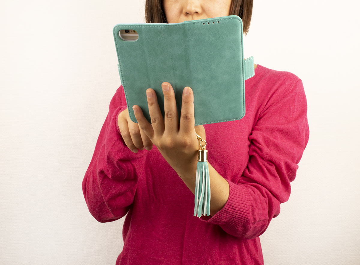 arrows We2 ケース 緑 グリーン M07 FCG02 F52E 手帳型 おしゃれ かわいい スマホケース カバー ミラー 鏡 ストラップ付 レザー 送料無料_画像7