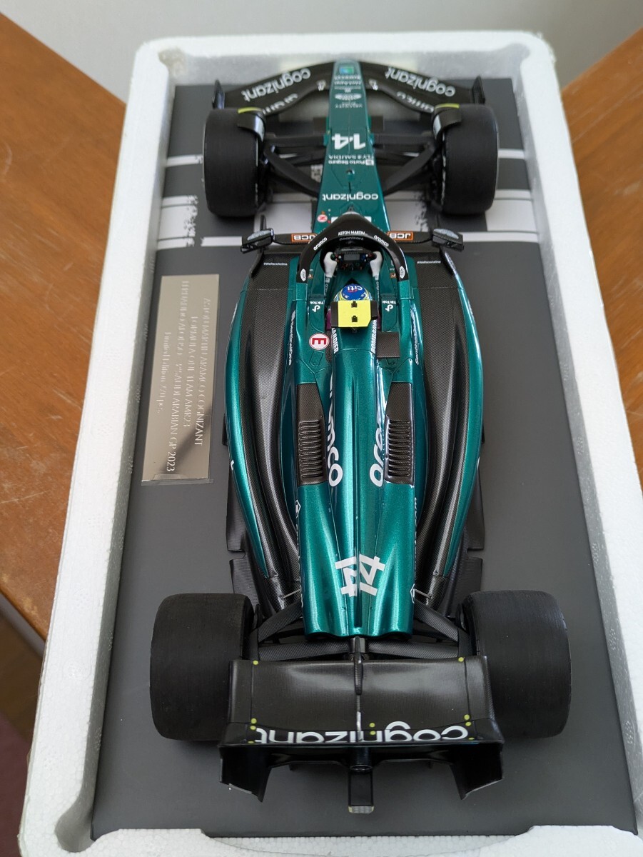 ☆新品美品！PMA 1/18 ASTON MARTIN ARAMCO COGNIZANT FORMULA ONE TEAM AMR23 サウジアラビア GP 2023 #14 F.ALONSO 3rd PLACE ☆_画像7