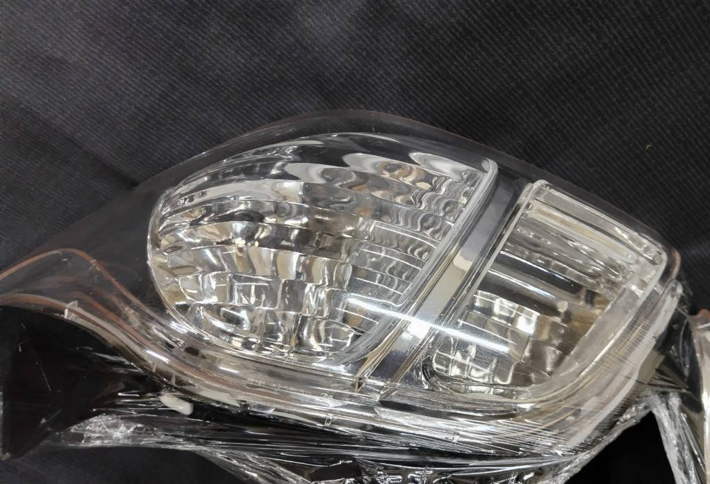 ☆【０管Ｂ04】ホンダ・フォルツァ・ＭＦ08・社外新品クリアテールクリアウインカーセット！前期用・後期には不明_画像4