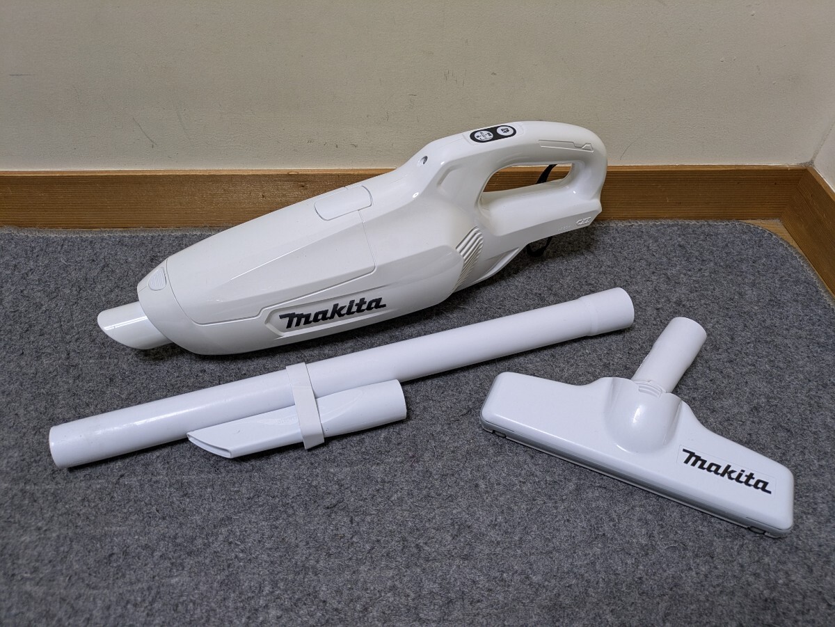 makita 充電式クリーナー CL107FD ② バッテリーなし