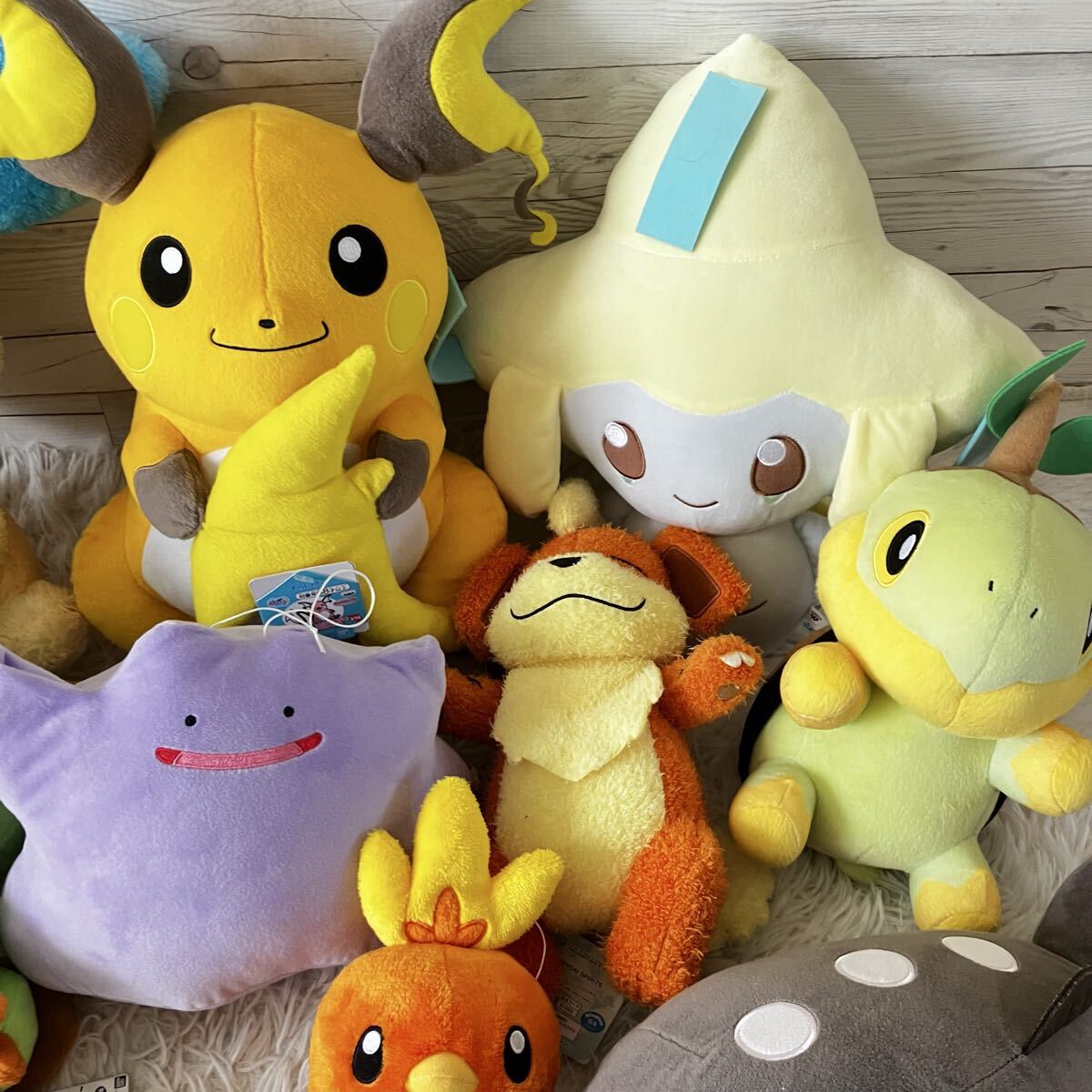 ポケモン ぬいぐるみ 18体 まとめ売り Pokemon Center 公式 ポケモン ぬいぐるみ 18体 まとめ売り - メルカリ