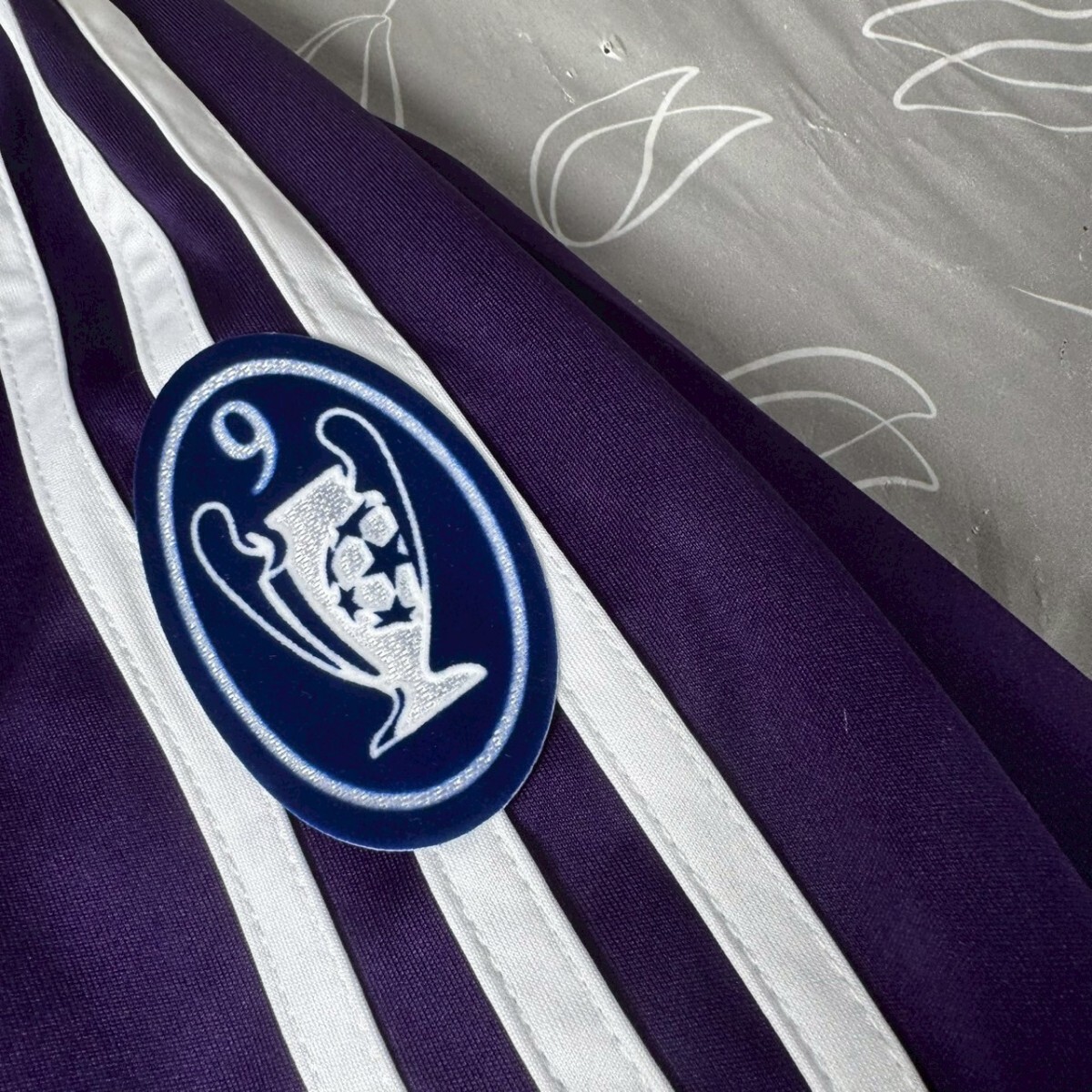 グテ?！ˉ`センティックパッチ付き　レアル?マドリード　ウェア　ユニフォーム