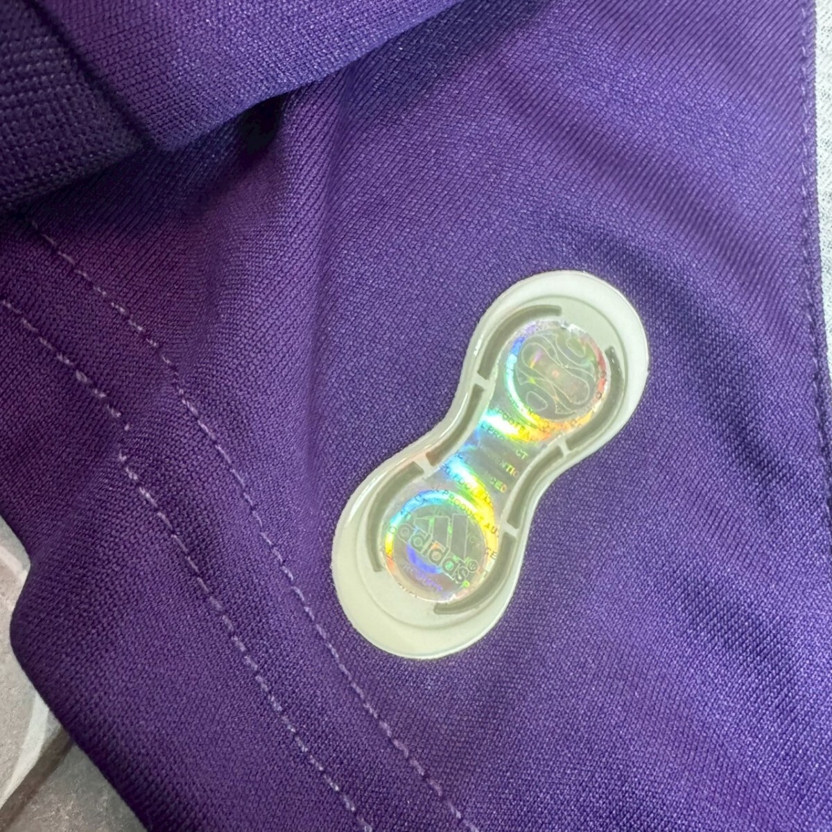 グテ?！ˉ`センティックパッチ付き　レアル?マドリード　ウェア　ユニフォーム