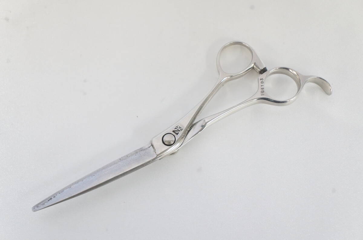 ① ナルト ハイネッタ Z PAT. B 理容鋏 シザー ハサミ 理容 床屋 0609202311