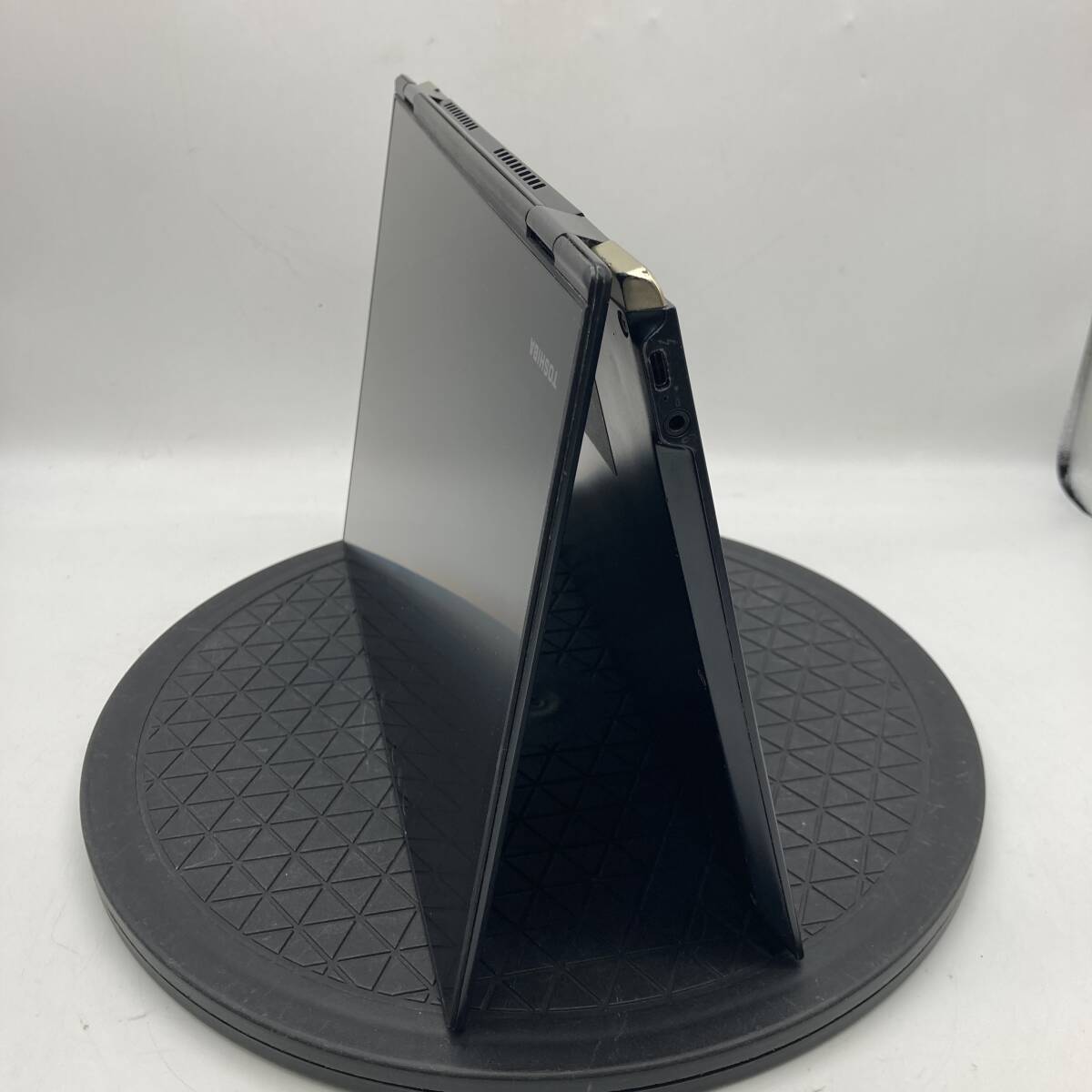 ジャンク 東芝 dynabook VC72/M CPU Celeron 3865U メモリ4GB SSD128GB 中古 PC ノートパソコン タブレット 基盤 マザーボード_画像7