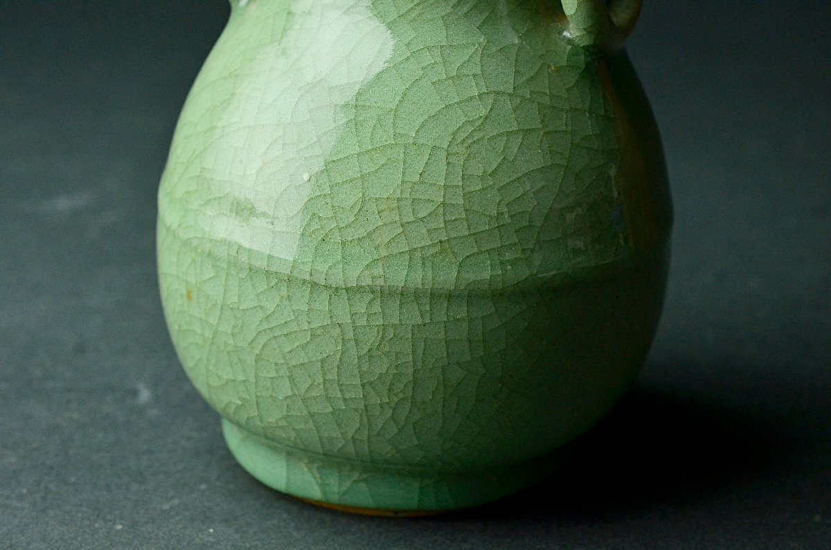 【YB】明代龍泉窯雙環(huán)耳瓶?七官青磁花瓶?桐箱付屬 ★中國古玩骨董25Y895-1