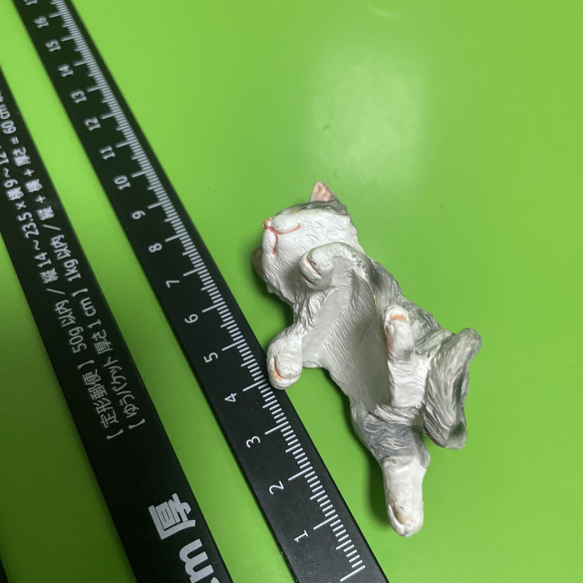 グラス コップのフチに乗る猫 置物【定形外送料140円】フチネコ オブジェ B_画像7