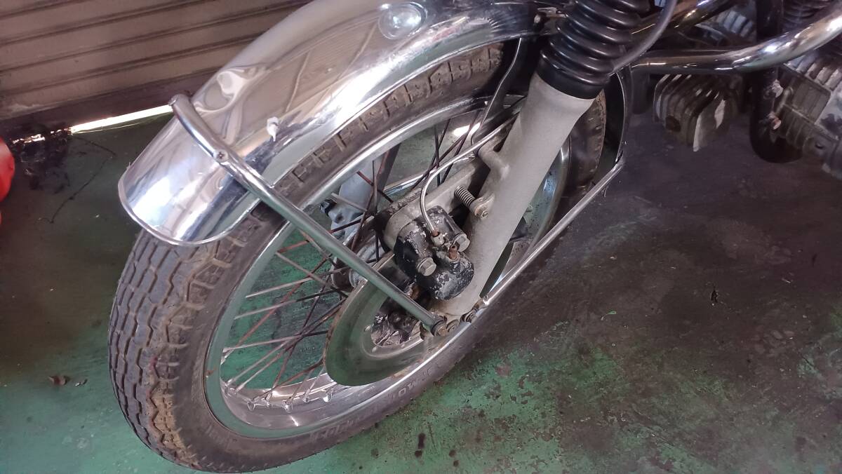 ホンダ　CB550FⅢ　部品取り車(chē)　書(shū)類(lèi)無(wú)し