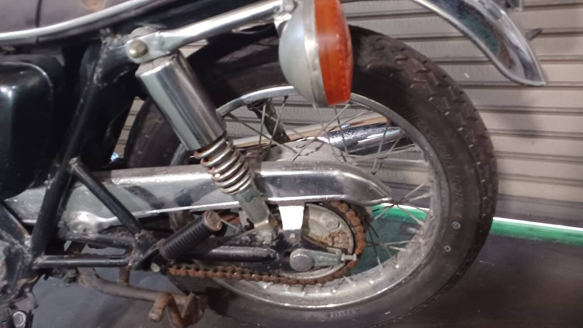 ホンダ　CB550FⅢ　部品取り車(chē)　書(shū)類(lèi)無(wú)し