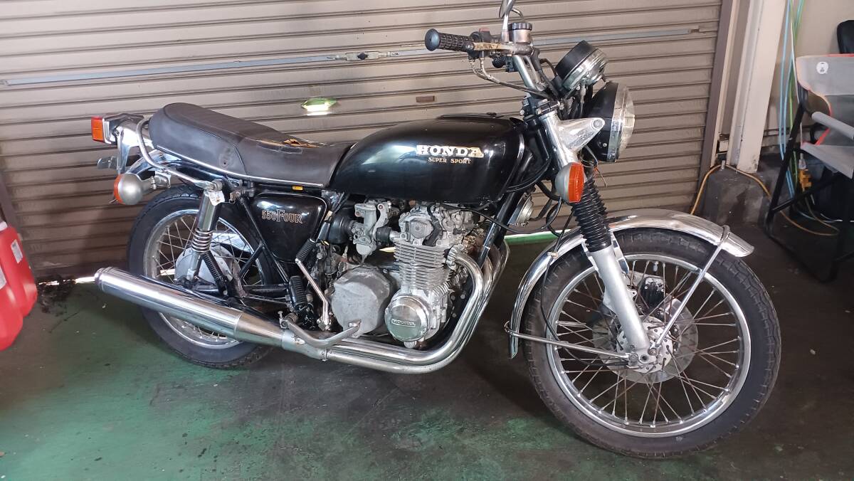 ホンダ　CB550FⅢ　部品取り車(chē)　書(shū)類(lèi)無(wú)し