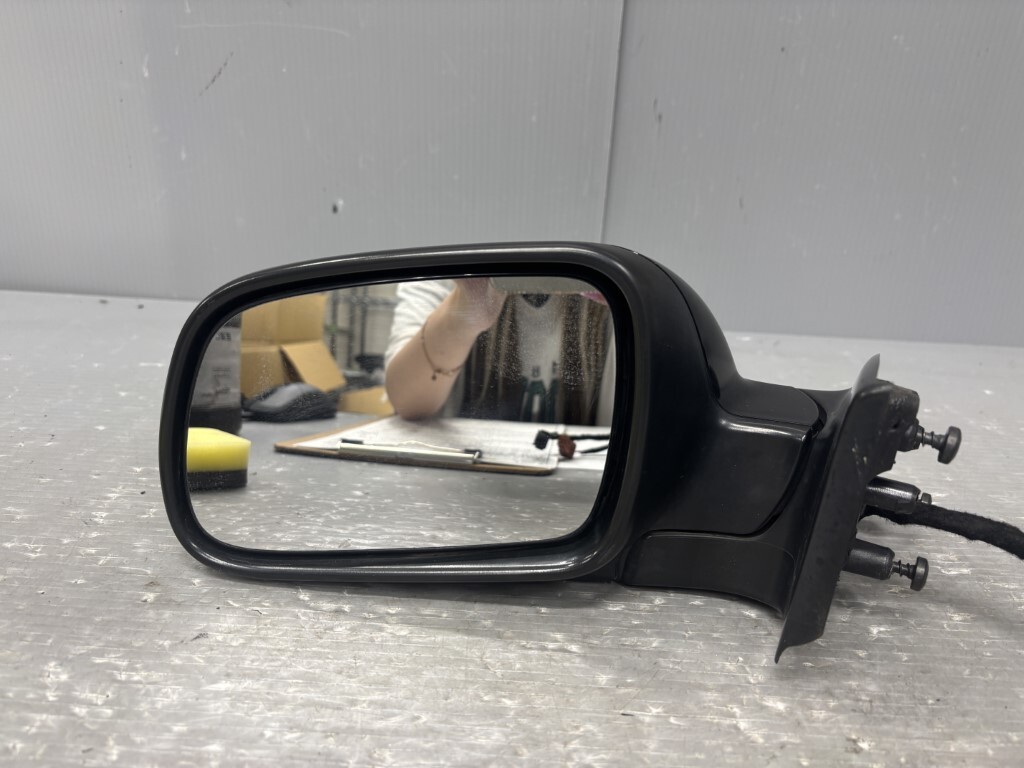 プジョー 307 SW (3EHRFJ) 純正 左ドアミラー 電格 6ピン＋2ピン ブラック系 サイドミラー 黒系 左ミラー フランス車 PEUGEOT p057819_画像9