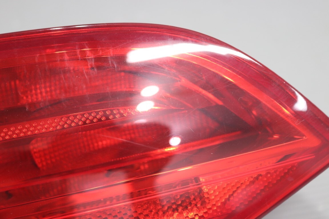  Audi A4 Avante правый H 1.5T предыдущий период (8K B8 8KCDH) оригинальный левый задний фонарь финишная отделка есть задние фонари Audi гарантия работы p056331