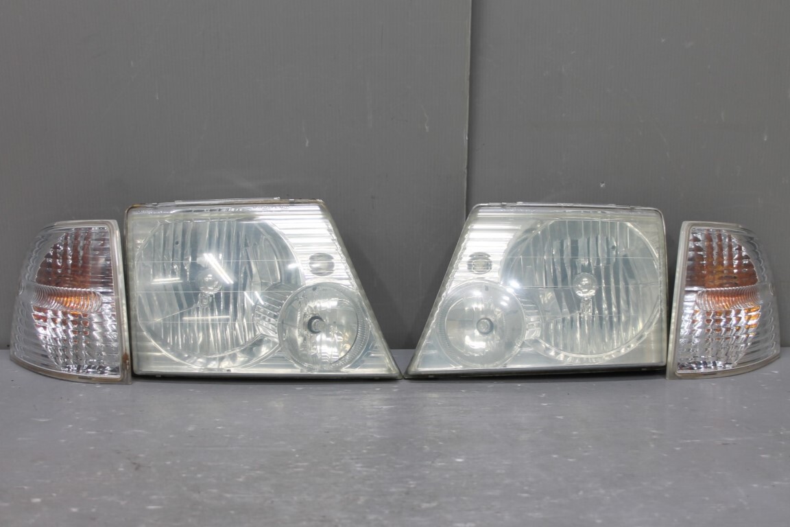 フォード エクスプローラー EB 右H (1FMWU74) ヘッドライトユニット コーナーランプ 左右 1L2X-13003-C1G 1L2X-13006-C1G Ford p057415_画像1