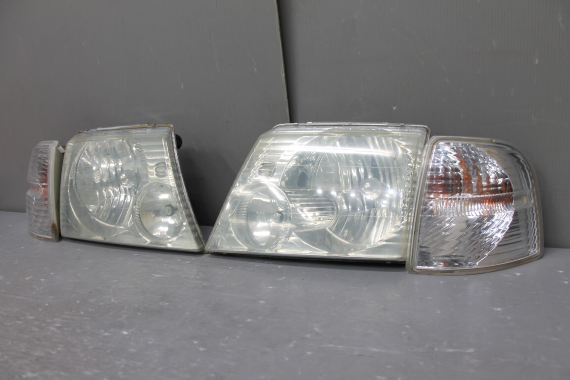 フォード エクスプローラー EB 右H (1FMWU74) ヘッドライトユニット コーナーランプ 左右 1L2X-13003-C1G 1L2X-13006-C1G Ford p057415_画像2