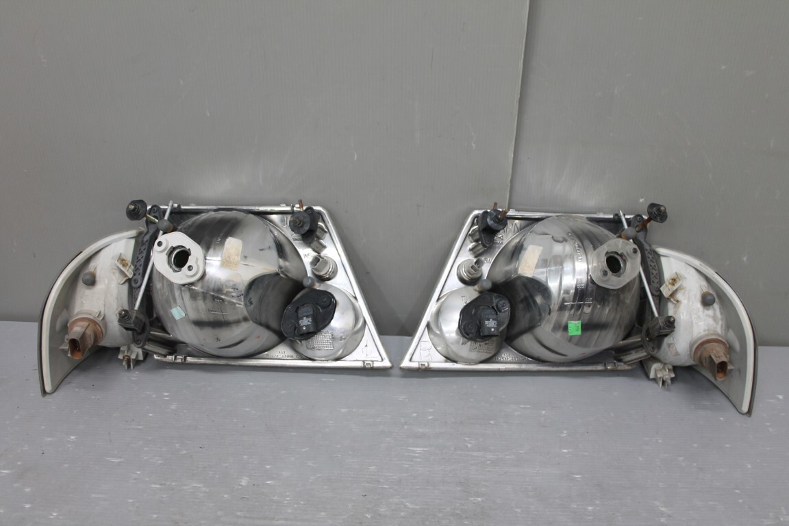 フォード エクスプローラー EB 右H (1FMWU74) ヘッドライトユニット コーナーランプ 左右 1L2X-13003-C1G 1L2X-13006-C1G Ford p057415_画像8