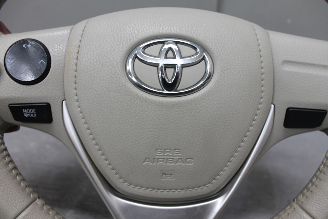 トヨタ アイシス L Gエディション 後期 (ZGM10) ステアリングホイール ハンドル スイッチ ホーンパット レザー 45100-12F80 p057909_画像6