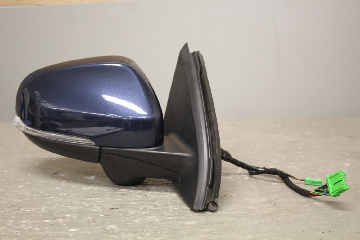 ボルボ S60 ドライブe 右H (FB4164T) 純正 右 ドアミラー 電格 14ピン+2ピン ウェルカムランプ 紺系 Volvo ネイビー系 右ミラー p049829_画像1