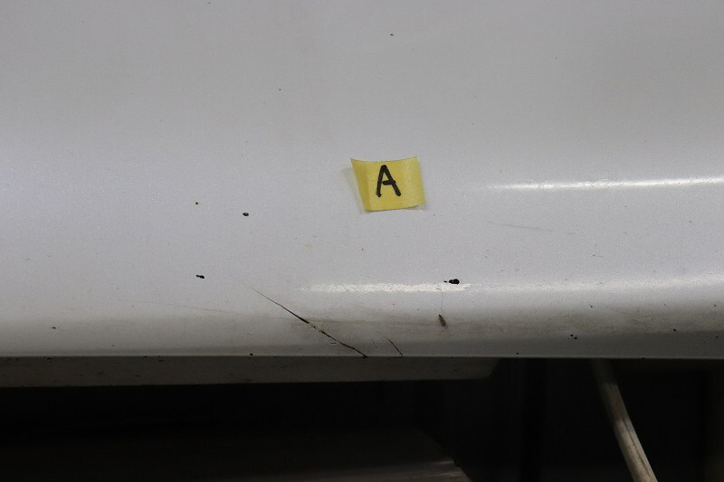 レクサス LS460 前期 (USF40) 純正 右 サイドステップ 077 75851-50040 Lexus ホワイトパールクリスタルシャイン p030573_画像2