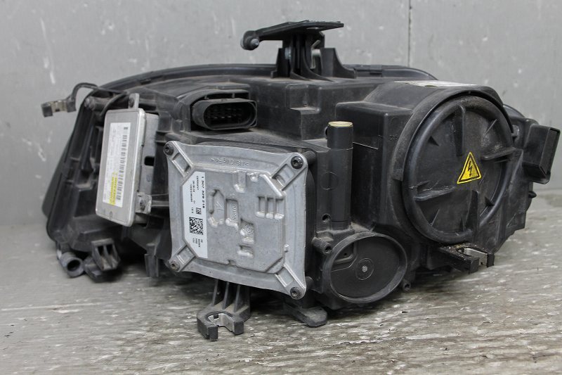 アウディ A4 2.0 TSI クワトロ 右H 後期 (8KCDNF 8K) 右 HID ヘッドライト キセノン バラスト レベライザー 8K0 941 004 D Audi p045938_画像8