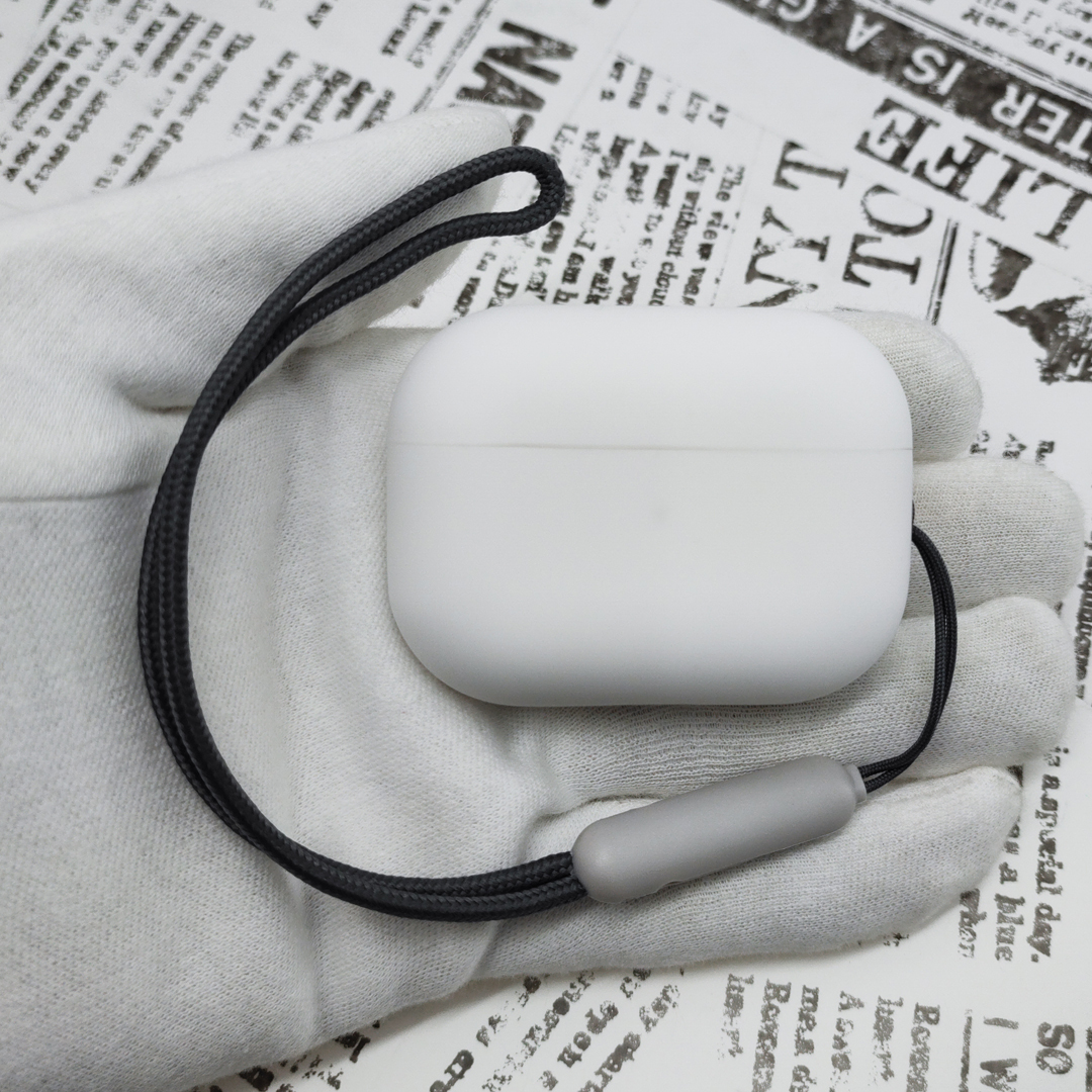 AirPods Pro 2 ストラップ付シリコンケース [13] ホワイト (5)_画像1