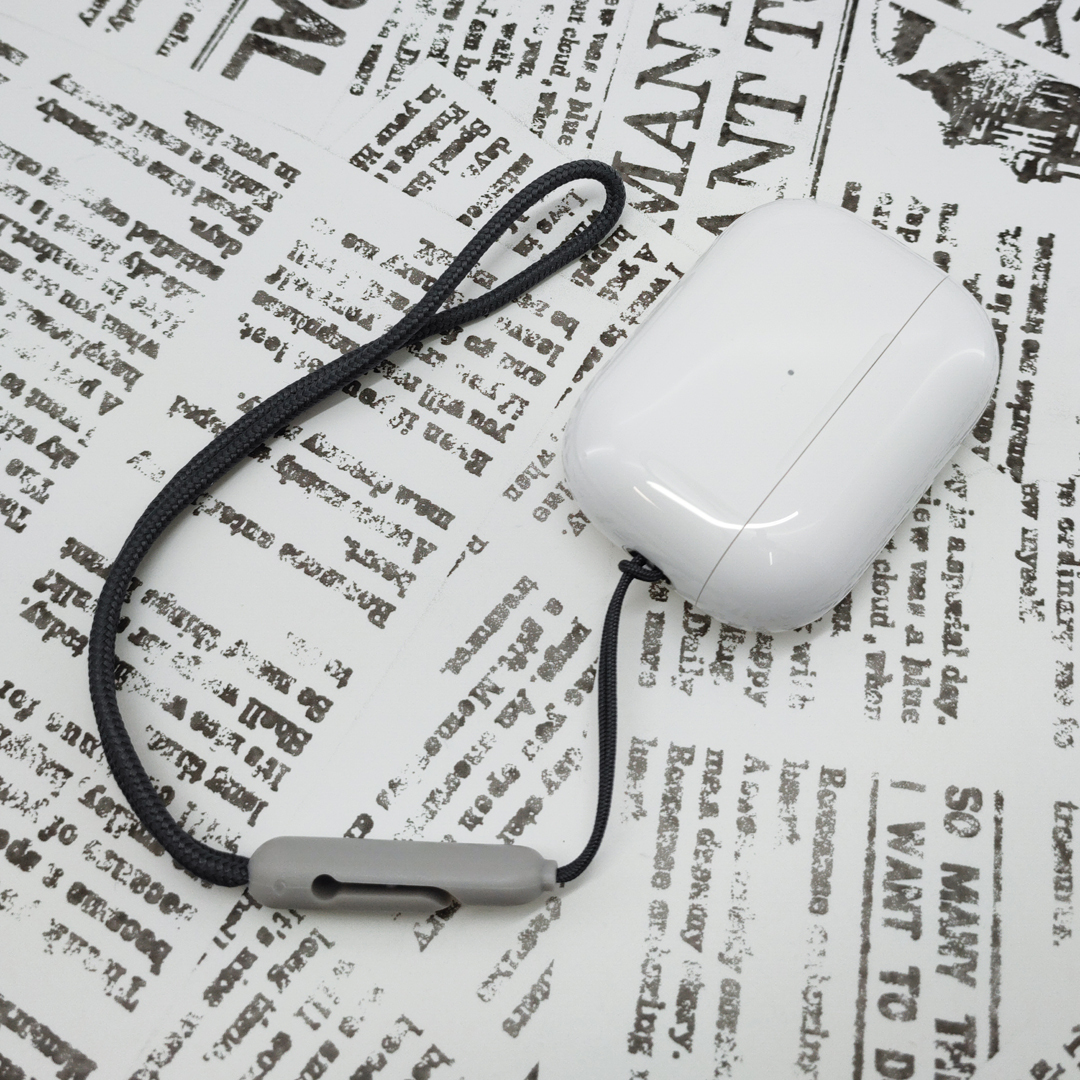 AirPods Pro 2 ストラップ付シリコンケース [13] ホワイト (5)_画像5
