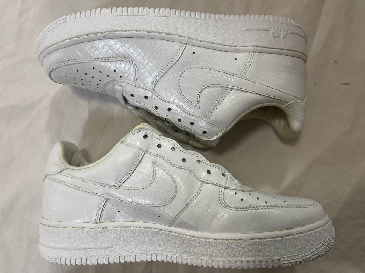 新品 DS 2004 NIKE HTM AIR FORCE 1 US9 (305895-111)(P-2-16)_画像4