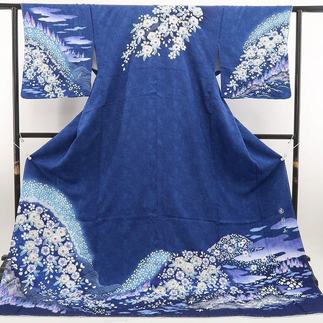 tomihisa 新品 お仕立て上がり品 桂由美 落款 辻ヶ花 着物 仕付け糸付 トールサイズ”瑠璃紺に咲く辻ヶ花に心惹かれる”訪問着 6695_画像3