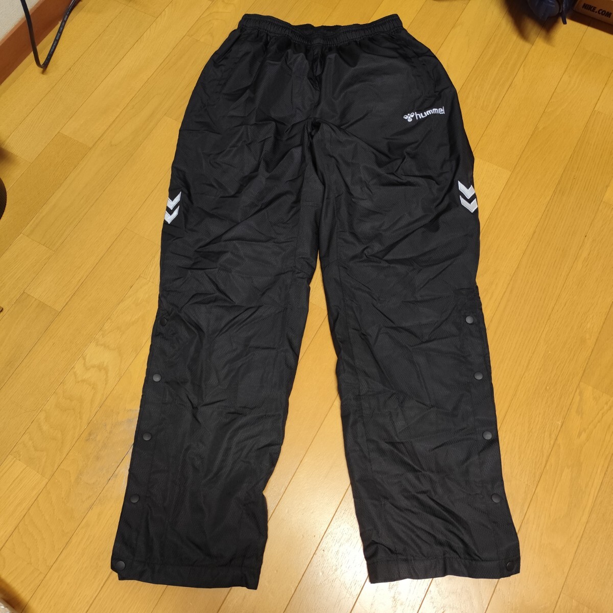 ヒュンメル hummel ウィンドパンツ ウォームアップパンツ ブラック L ウィンドブレーカーパンツ HAW3092 裏起毛_画像1