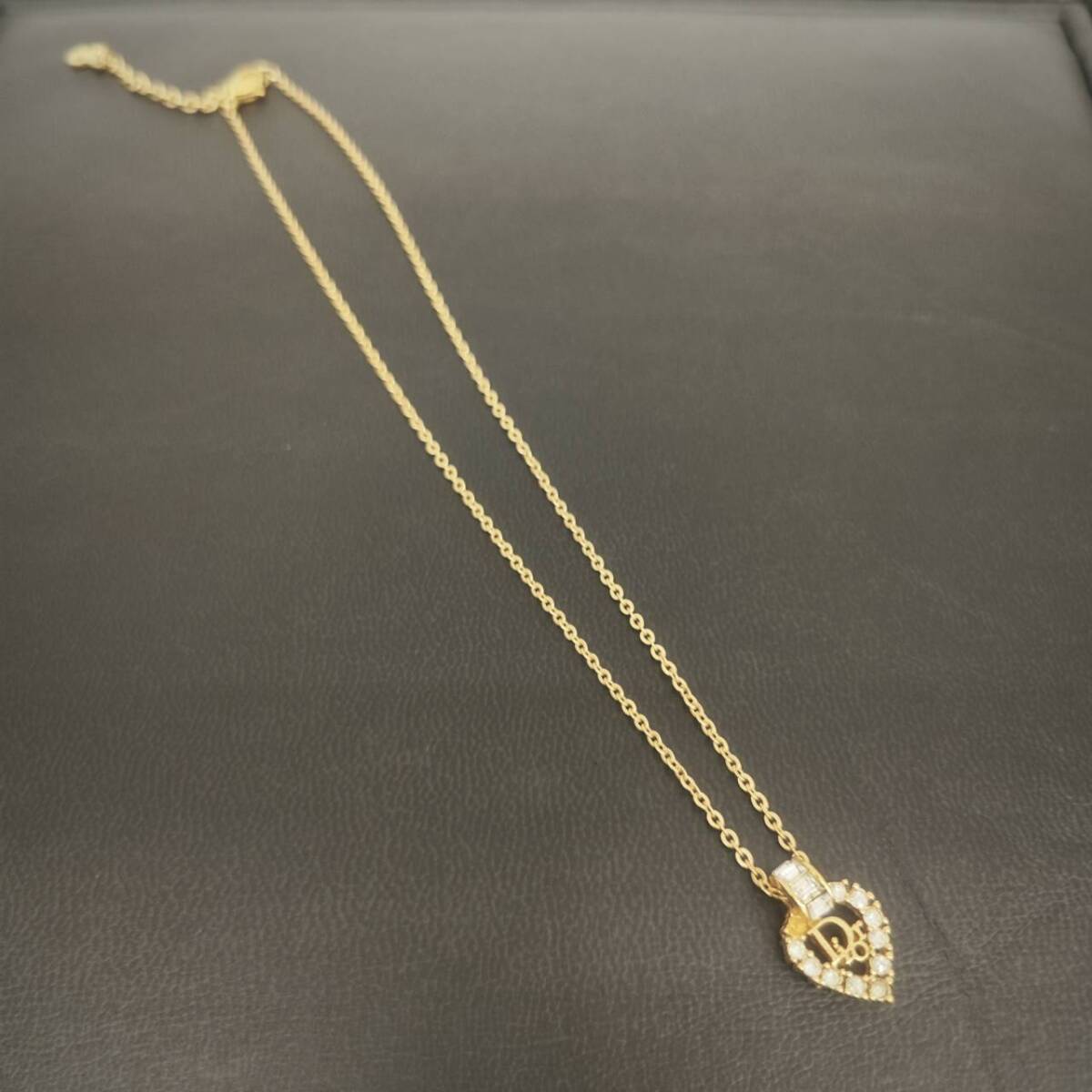 Dior ディオール　ネックレス　ゴールド　ラインストーン　