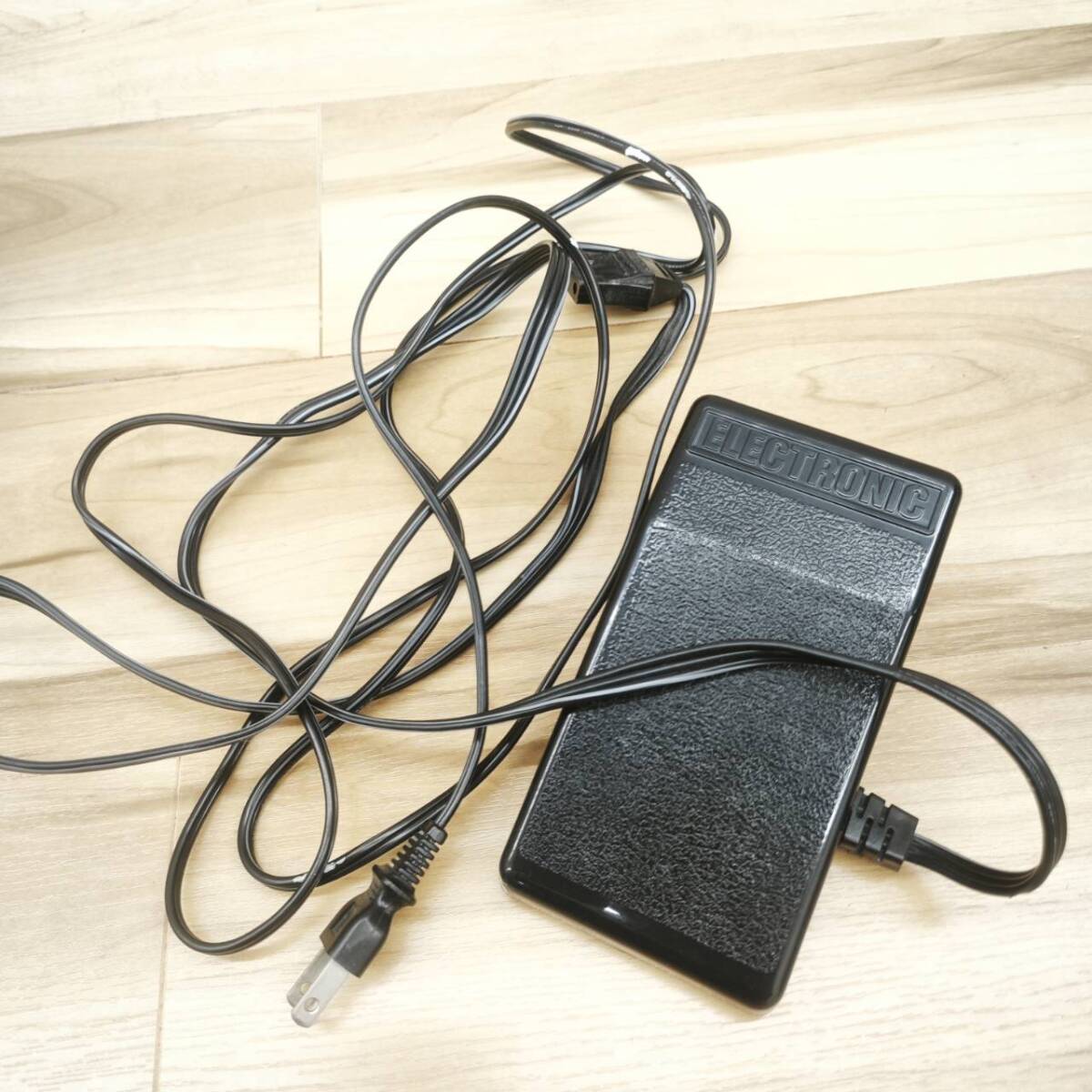 JUKI baby lock BL34 ベビーロック ロックミシン IHOJIN/衣縫人　動作確認済　現(xiàn)狀渡し