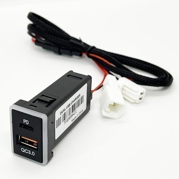 XO-051-A 【急速充電 QC3.0+タイプC USB 増設ポート パネル+ハーネス A】 送料込 30 40 50 ZVW プリウス プリウスα_画像4