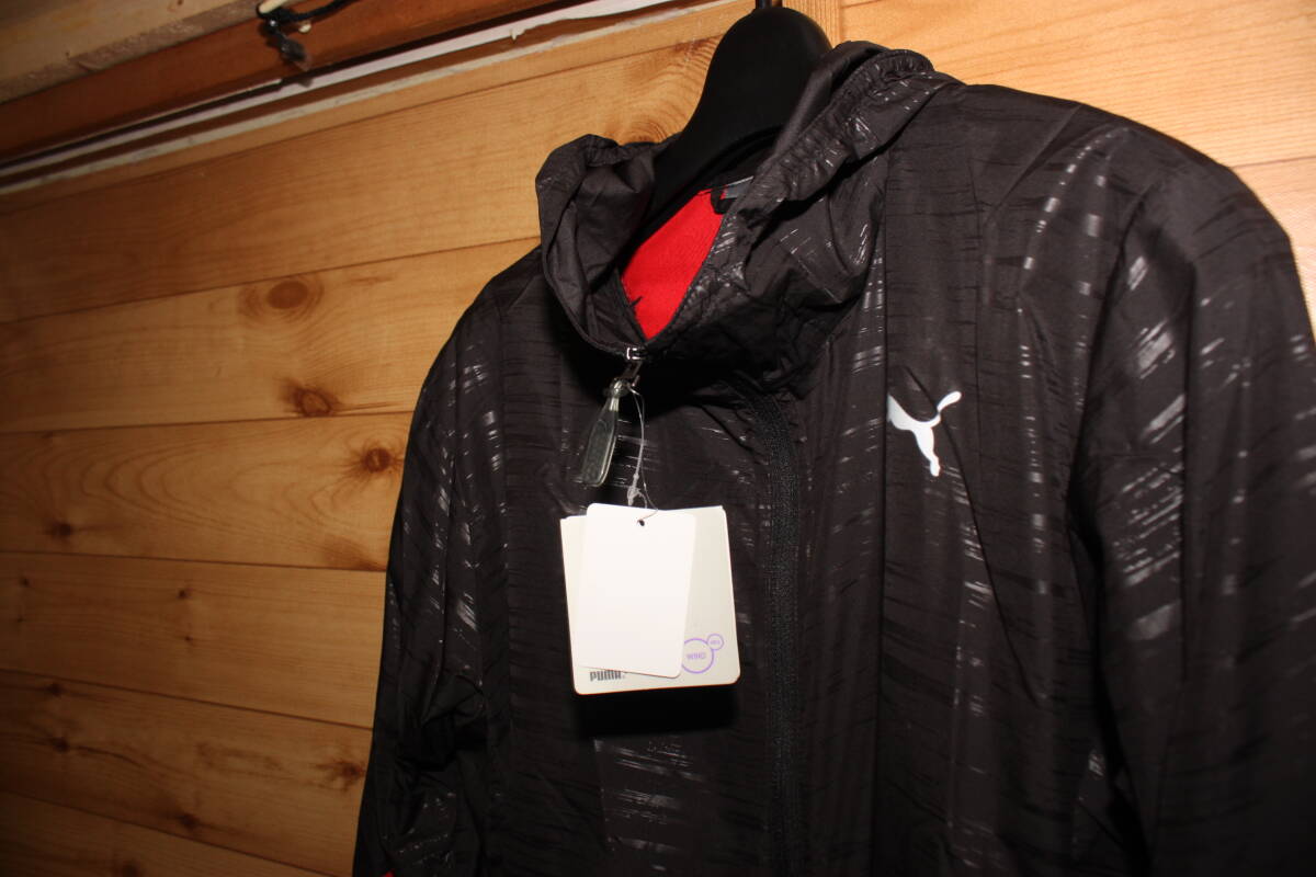 未使用　プーマPUMA　薄手軽量　ウインドブレーカージャケット　514201　送料無料　ランニングパーカー_画像2