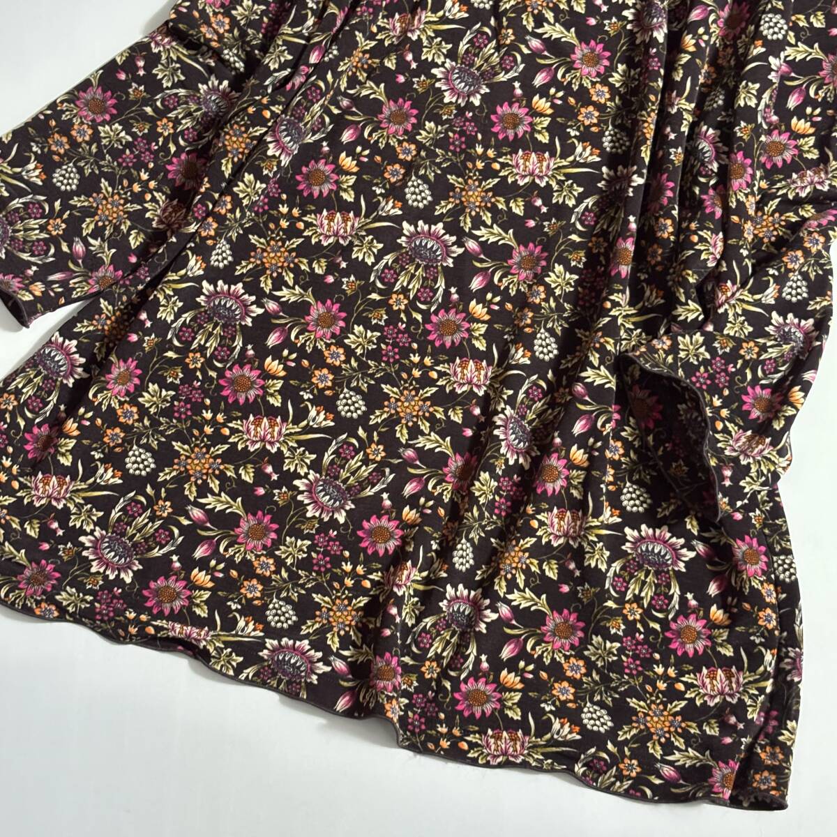 日本制　V&A　ヴィクトリア＆アルバート博物館　ウィリアムモリス　花?フラワー柄チュニック?、? bimg=