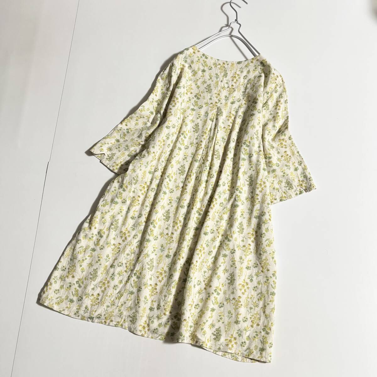 セルフサービス　サイズM　//　麻?リネンミックス　花?フラワー柄　ワンピース?、? bimg=