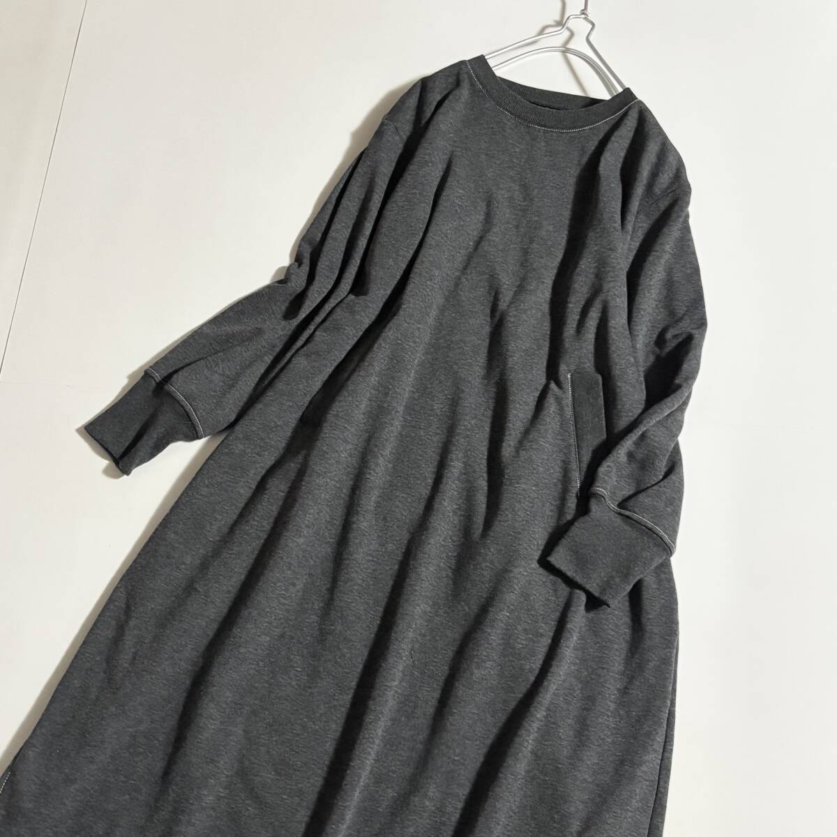 橫浜元町　zelal sports　ゼラール　大きいサイズLL　//　グレー系プレーン　里起毛?フリース　ワンピース?、? bimg=