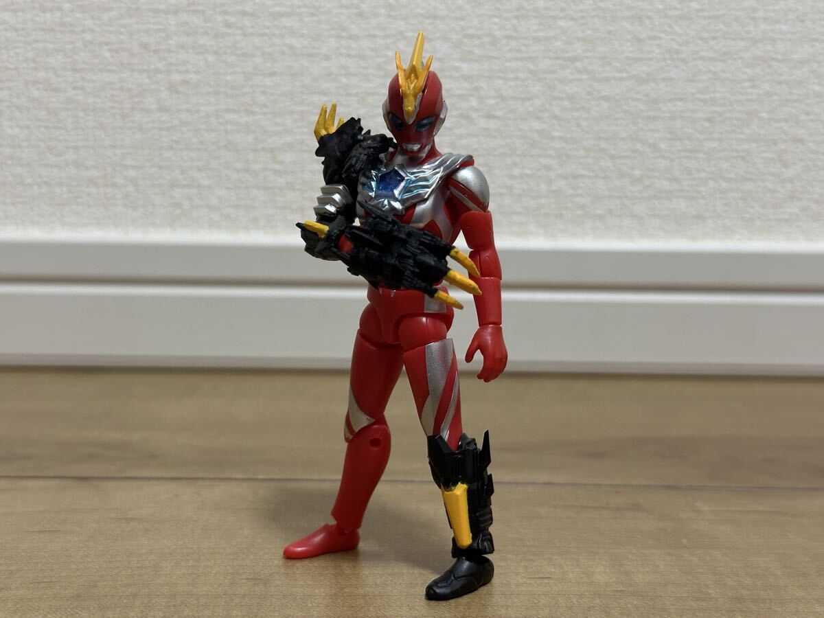 S.H.Figuarts figma 超動(dòng)α ウルトラマンコスモス グリッドマン ウルトラマンオメガ ウルトラマンX レキネス トライガロン ウルトラマン