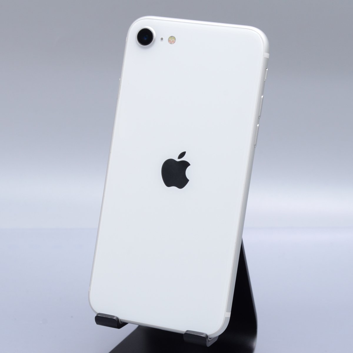 Apple iPhoneSE 64GB (第2世代) White A2296 MHGQ3J/A バッテリ82% ■SIMフリー★Joshin7114【1円開始・送料無料】