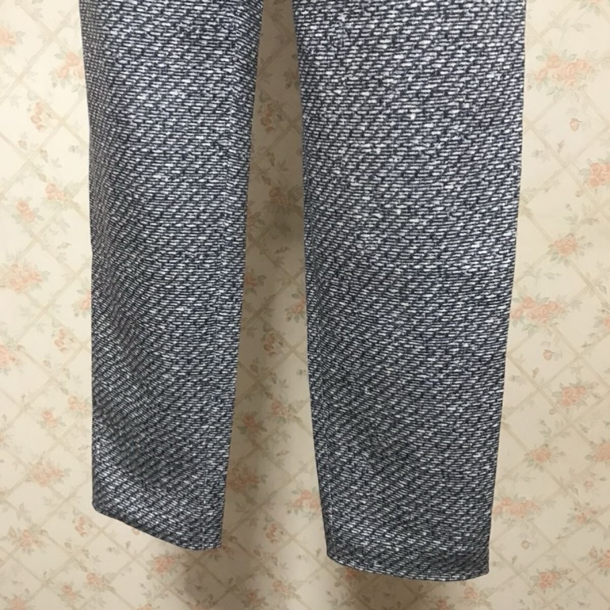 ★LAUTREAMONT/ロートレアモン★一度著用のみ★クロップドパンツ38(M.9號)ネイビー.紺.ホワイト.白.ブルー.青色.総柄.綿.春秋.ボトムス