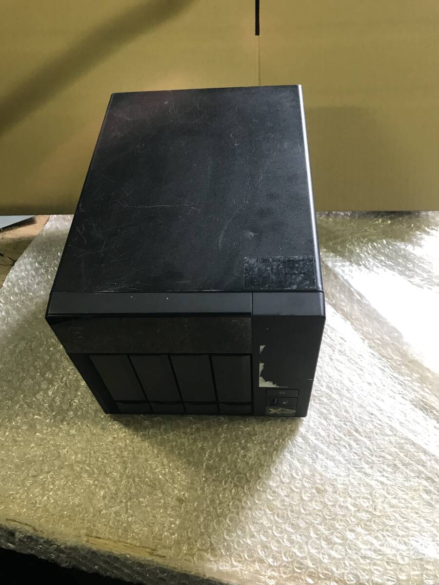 * б/у товар электризация проверка только 4 Bay NAS-473eG HDD нет кейс только * * б/у товар электризация проверка только 4 Bay NAS-473eG HDD нет кейс только *