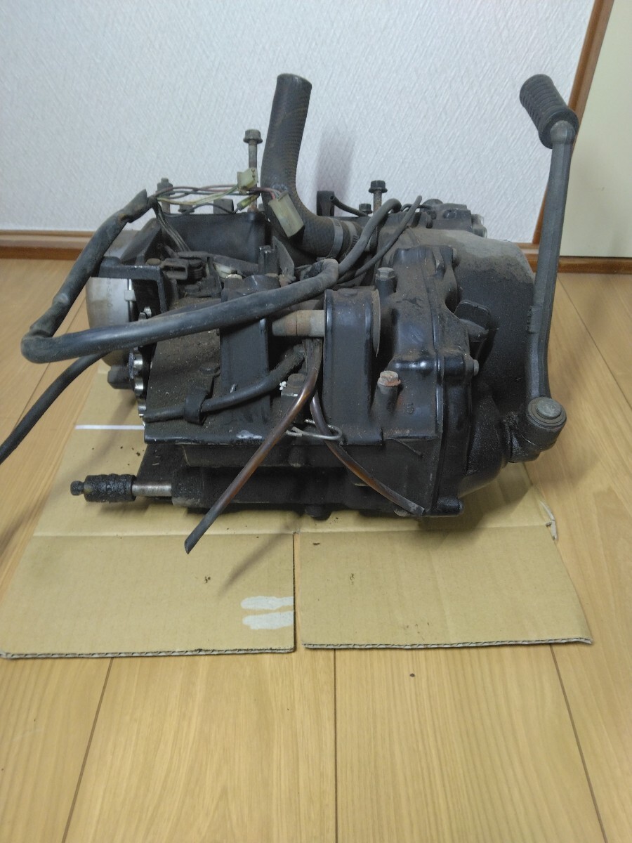 ヤマハ RZ250R エンジン　29L　腰下 ミッション?。? bimg=