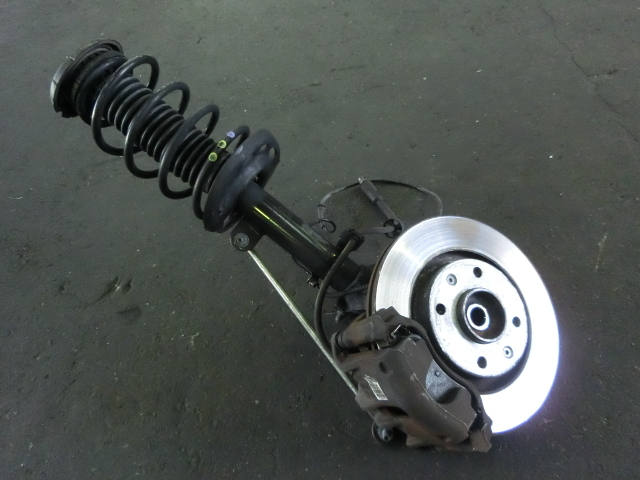 特価sale☆ プジョー 208・A95F01 2013年・左フロント足回り・ショック ナックル キャリパー ABSセンサー・9820310980 03031000157_画像1