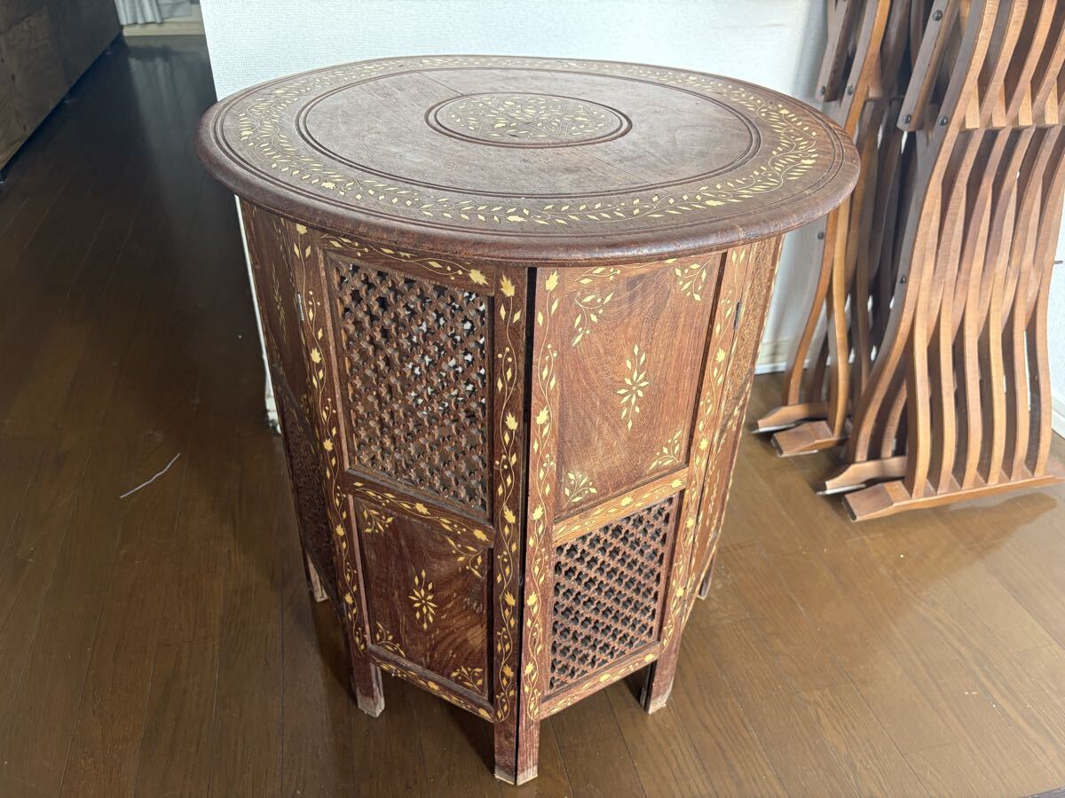 アンティーク 丸テーブル 木製 テーブル クラシック インテリア　折りたたみ可能　中古_画像1