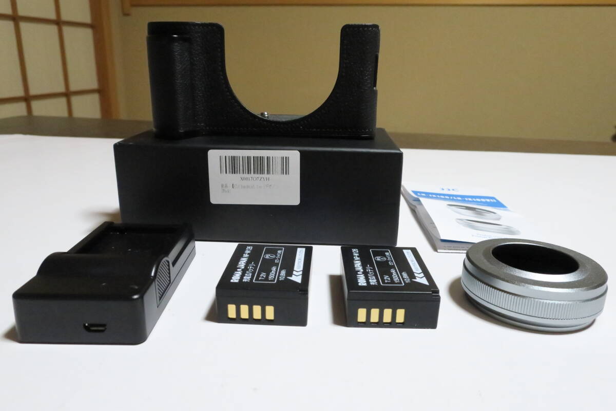 美品　FUJIFILM　富士フイルム　 X100VI　シルバー