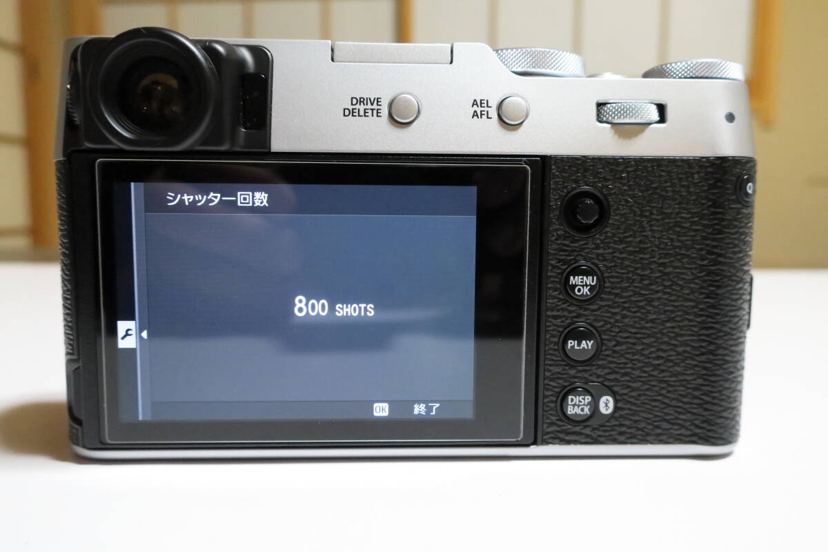 美品　FUJIFILM　富士フイルム　 X100VI　シルバー