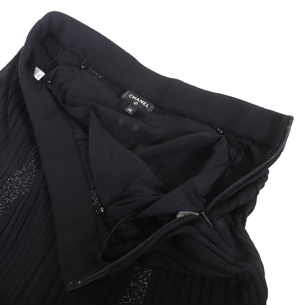 極美品△CHANEL シャネル P72907K10467 ワンポイントココマーク ロング プリーツスカート ブラック 38 フランス製 正規品 レディース_画像4
